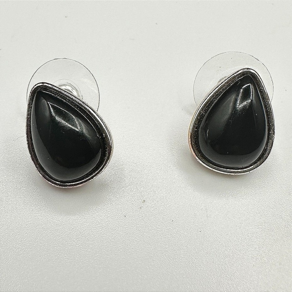 Vintage Napier Silver Tone Black Cabochon Teardrop Stud Earrings Post Modern